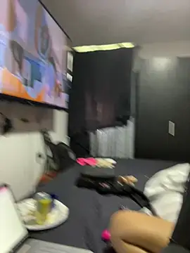 stefania brunnett online show from March 2025 06:31:01 PM