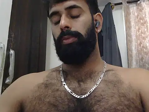 Snapshot of indianhairybull chatting on June 2026 04:00:01 AM indianhairybull online show from June 2026 04:00:01 AM
