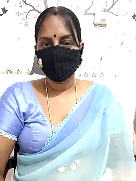 Snapshot of Tamil_Meera12 chatting on May 2026 04:53:02 AM Tamil Meera12 online show from May 2026 04:53:02 AM