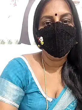 Snapshot of Tamil_Meera12 chatting on May 2026 04:58:01 PM Tamil Meera12 online show from May 2026 04:58:01 PM