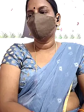 Snapshot of Tamil_Meera12 chatting on June 2026 03:29:02 AM Tamil Meera12 online show from June 2026 03:29:02 AM