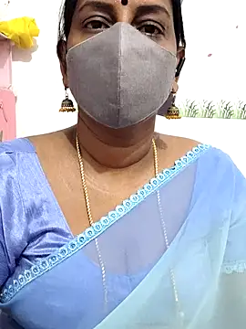 Snapshot of Tamil_Meera12 chatting on July 2026 03:23:01 AM Tamil Meera12 online show from July 2026 03:23:01 AM