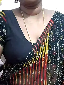 Snapshot of Tamil_Meera12 chatting on July 2026 03:11:02 AM Tamil Meera12 online show from July 2026 03:11:02 AM
