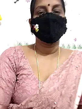 Snapshot of Tamil_Meera12 chatting on July 2026 01:13:01 PM Tamil Meera12 online show from July 2026 01:13:01 PM