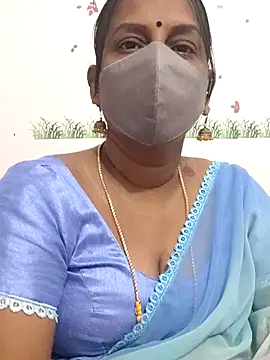 Snapshot of Tamil_Meera12 chatting on July 2026 05:19:02 PM Tamil Meera12 online show from July 2026 05:19:02 PM