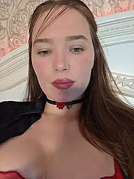 Snapshot of GoddessYanaMironova chatting on May 2026 12:19:01 AM GoddessYanaMironova online show from May 2026 12:19:01 AM