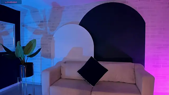 BeccaBaxter online show from July 2026 12:31:01 PM