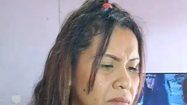 kyliebigboobs online show from October 2025 02:02:01 PM