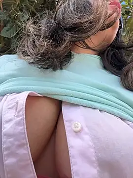 laarti online show from September 2025 12:52:02 PM