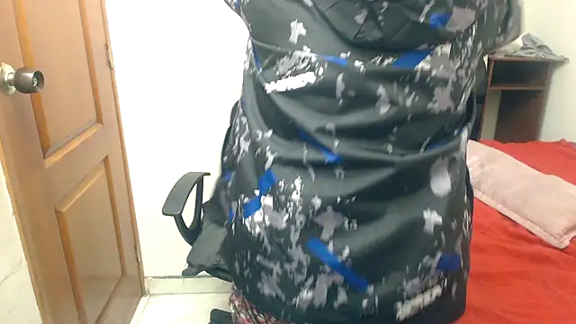 Siblleyx online show from March 2025 05:04:02 PM