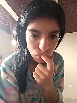 Ariell Kieran online show from March 2025 05:28:01 PM