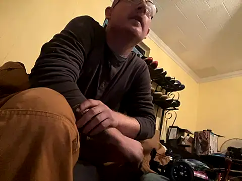 ClimbedCaelum online show from November 2025 06:45:01 AM