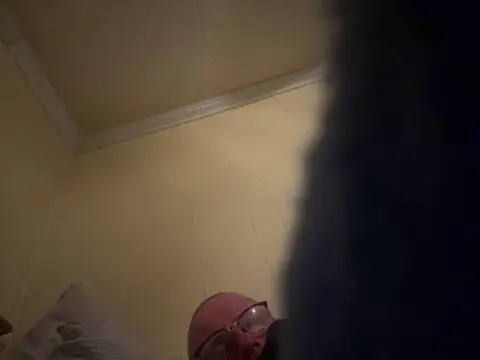 ClimbedCaelum online show from December 2025 03:56:02 AM