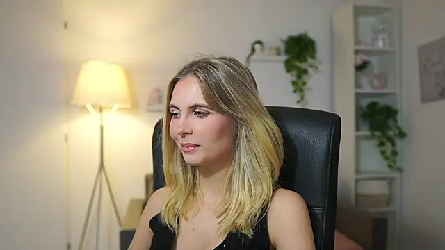 catecrago  online show from December 2025 09:03:02 AM