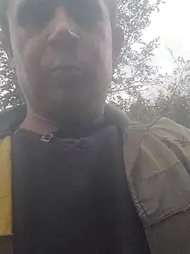 Snapshot of alex_brow_n chatting on October 2025 10:04:01 AM alex brow n online show from October 2025 10:04:01 AM