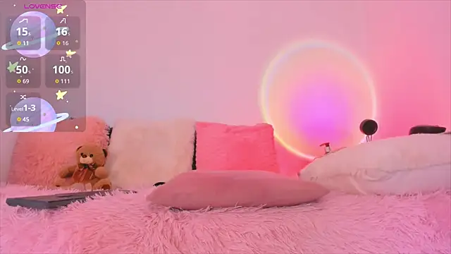 gigi dol online show from November 2025 08:36:02 AM