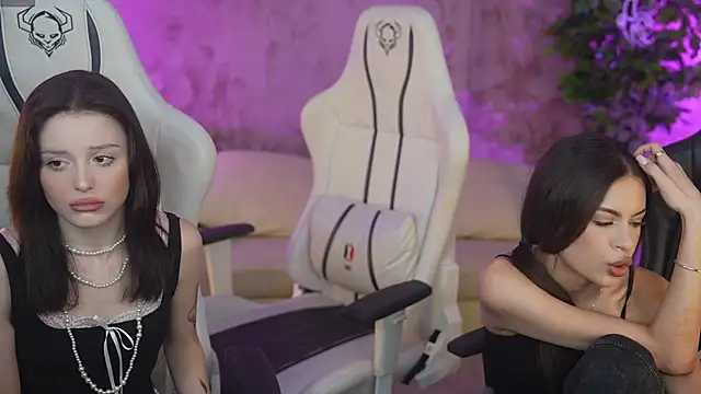 Milana angell online show from February 2025 03:38:01 PM