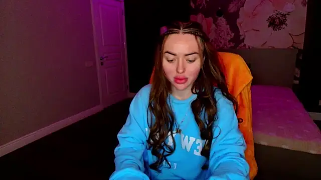 MissisCaty online show from April 2026 02:37:02 AM