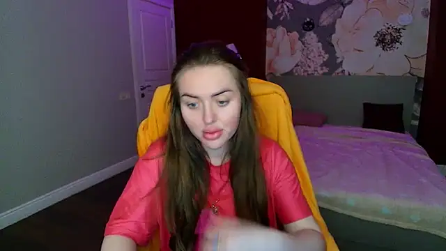 MissisCaty online show from May 2026 08:27:02 PM