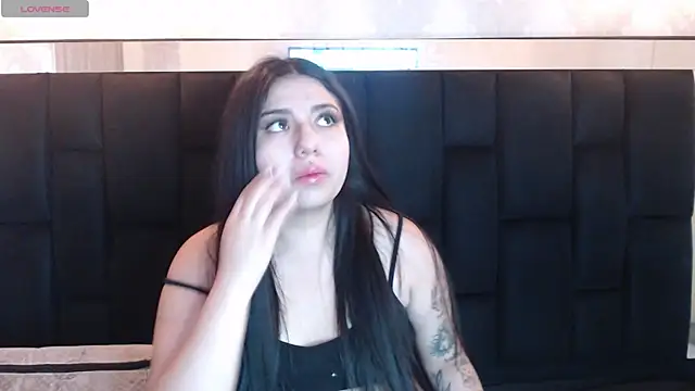 Snapshot of sweety_ashly chatting on February 2025 12:17:02 PM sweety ashly online show from February 2025 12:17:02 PM