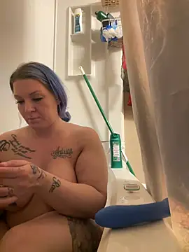 Snapshot of coco_banks chatting on March 2025 01:09:02 AM coco banks online show from March 2025 01:09:02 AM