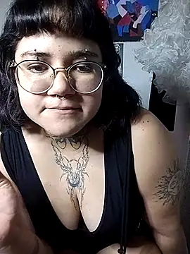 Snapshot of xomimuka chatting on March 2025 04:49:02 AM xomimuka online show from March 2025 04:49:02 AM