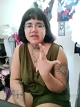 Snapshot of xomimuka chatting on March 2025 09:53:02 PM xomimuka online show from March 2025 09:53:02 PM