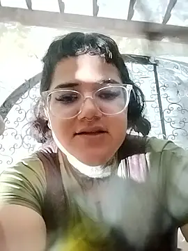 Snapshot of xomimuka chatting on October 2025 02:20:02 AM xomimuka online show from October 2025 02:20:02 AM