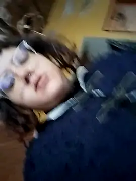 Snapshot of xomimuka chatting on November 2025 09:02:01 PM xomimuka online show from November 2025 09:02:01 PM