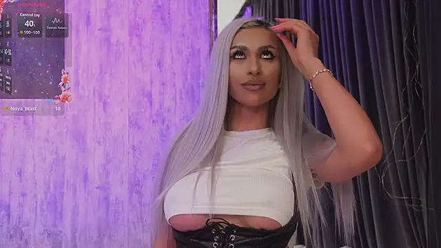 Snapshot of KarlaBart chatting on February 2026 08:07:01 PM KarlaBart online show from February 2026 08:07:01 PM