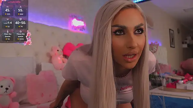 Snapshot of KarlaBart chatting on February 2026 08:19:02 PM KarlaBart online show from February 2026 08:19:02 PM