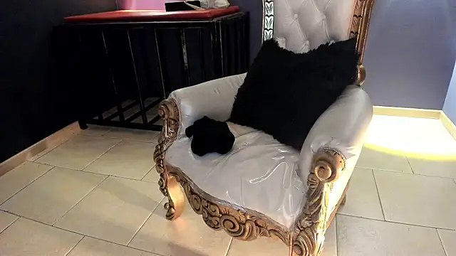 jessi lemuss online show from December 2025 08:37:02 PM