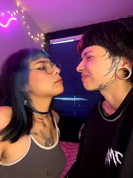 mavimist   online show from October 2025 10:25:02 PM