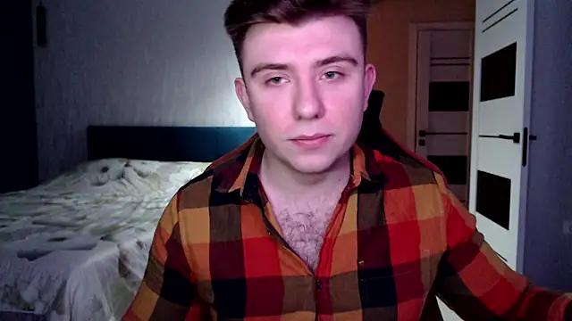 honey furry online show from March 2026 10:40:01 PM