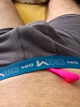 Dam70 online show from October 2025 11:33:02 AM