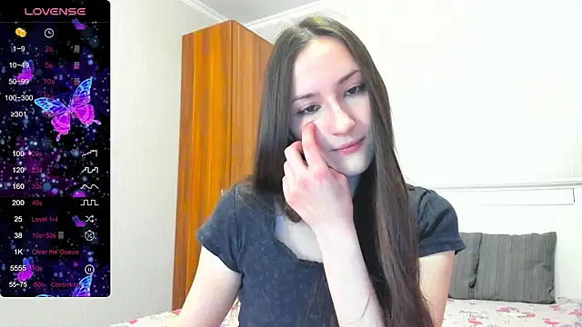 Cute  Nana online show from April 2026 06:42:01 PM