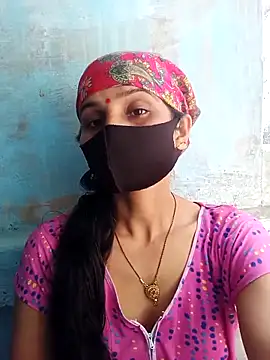 Snapshot of Sumann99 chatting on February 2025 07:33:01 AM Sumann99 online show from February 2025 07:33:01 AM