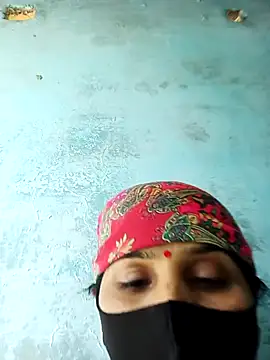 Snapshot of Sumann99 chatting on February 2025 08:26:02 AM Sumann99 online show from February 2025 08:26:02 AM