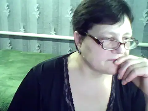 Snapshot of ElzaJewel chatting on March 2025 11:43:02 PM ElzaJewel online show from March 2025 11:43:02 PM