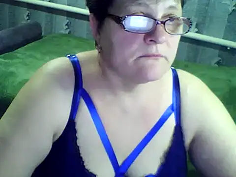 Snapshot of ElzaJewel chatting on March 2025 07:37:02 PM ElzaJewel online show from March 2025 07:37:02 PM