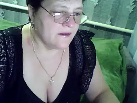 Snapshot of ElzaJewel chatting on March 2025 04:06:02 AM ElzaJewel online show from March 2025 04:06:02 AM