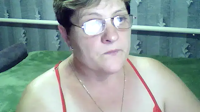 Snapshot of ElzaJewel chatting on September 2025 07:48:01 PM ElzaJewel online show from September 2025 07:48:01 PM