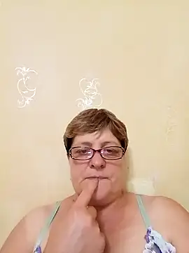 Snapshot of ElzaJewel chatting on September 2025 07:17:02 PM ElzaJewel online show from September 2025 07:17:02 PM