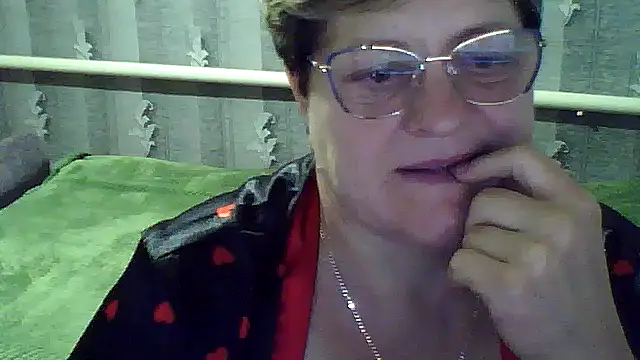 Snapshot of ElzaJewel chatting on October 2025 07:28:01 AM ElzaJewel online show from October 2025 07:28:01 AM