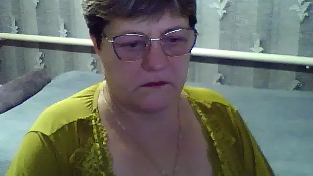 Snapshot of ElzaJewel chatting on November 2025 06:34:02 AM ElzaJewel online show from November 2025 06:34:02 AM