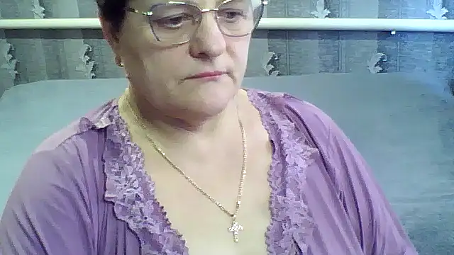 Snapshot of ElzaJewel chatting on January 2026 11:04:01 AM ElzaJewel online show from January 2026 11:04:01 AM