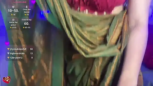 Snapshot of EZ_shuvani chatting on September 2025 07:42:01 AM EZ shuvani online show from September 2025 07:42:01 AM