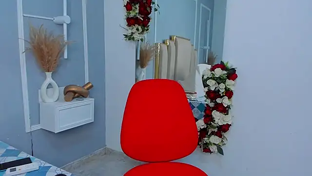 emmysandoval online show from September 2025 12:50:01 PM