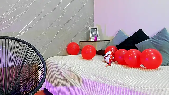 ariana jhonson1 online show from February 2025 12:57:02 PM