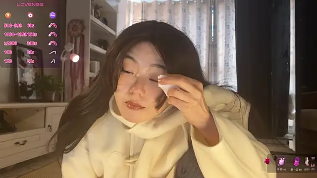 nanaliu6 online show from November 2025 02:14:02 AM